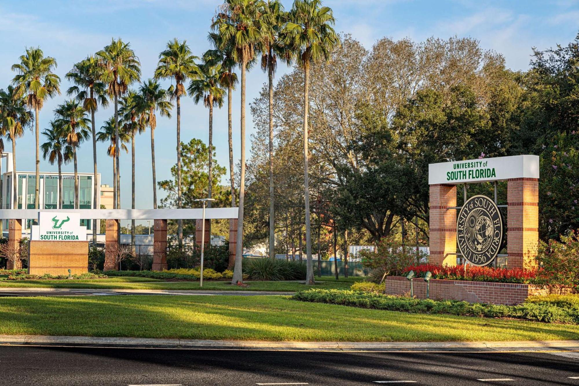 Hyatt Place Tampa Busch Gardens Экстерьер фото